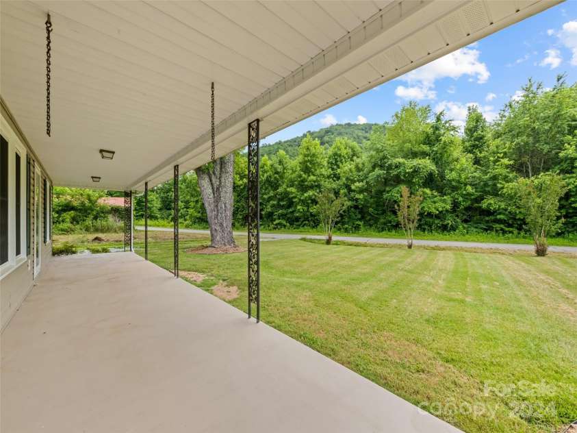 9306 Montford Cove Road, Marion, NC 28752.  MLS# CAR4153897, YatesRealty ID 4221. 