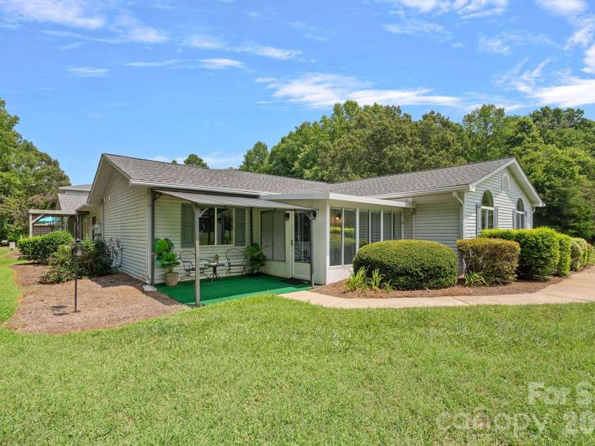 8700 Baraka Place, Waxhaw, NC 28173.  MLS# CAR4409735, YatesRealty ID 42210. 