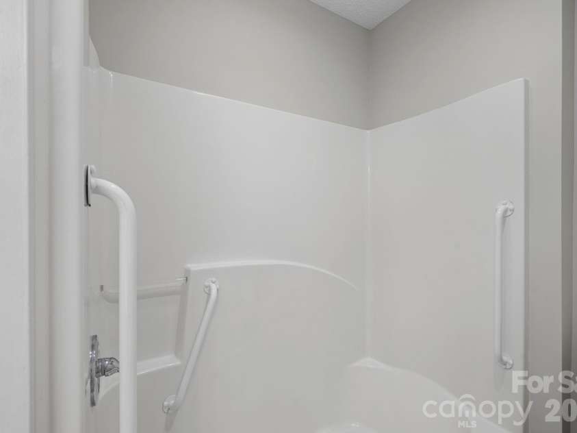 8700 Baraka Place, Waxhaw, NC 28173.  MLS# CAR4409735, YatesRealty ID 42210. 