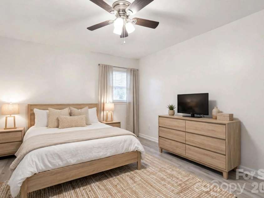 131 Midwood Lane, Belmont, NC 28012.  MLS# CAR4404670, YatesRealty ID 42211. SECONDARY BEDROOM *Virtually Staged
