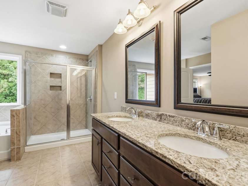 2157 Bluebell Way, Fort Mill, SC 29708.  MLS# CAR4405848, YatesRealty ID 42213. 