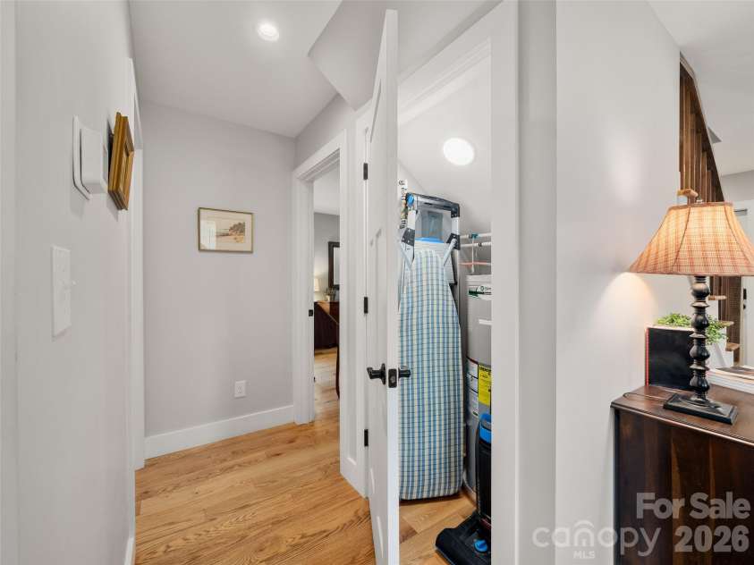 534 Fisher Road, Brevard, NC 28712.  MLS# CAR4402172, YatesRealty ID 42214. 
