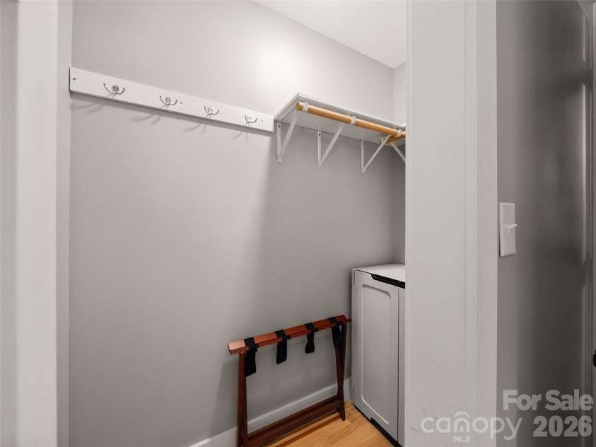 534 Fisher Road, Brevard, NC 28712.  MLS# CAR4402172, YatesRealty ID 42214. 