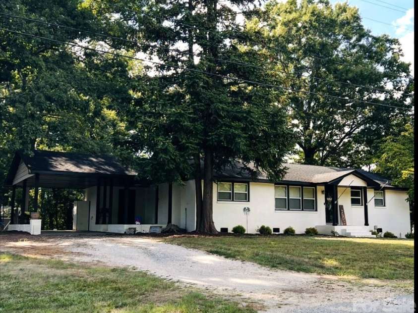 114 Chaney Street, Wingate, NC 28174.  MLS# CAR4406986, YatesRealty ID 42216. 