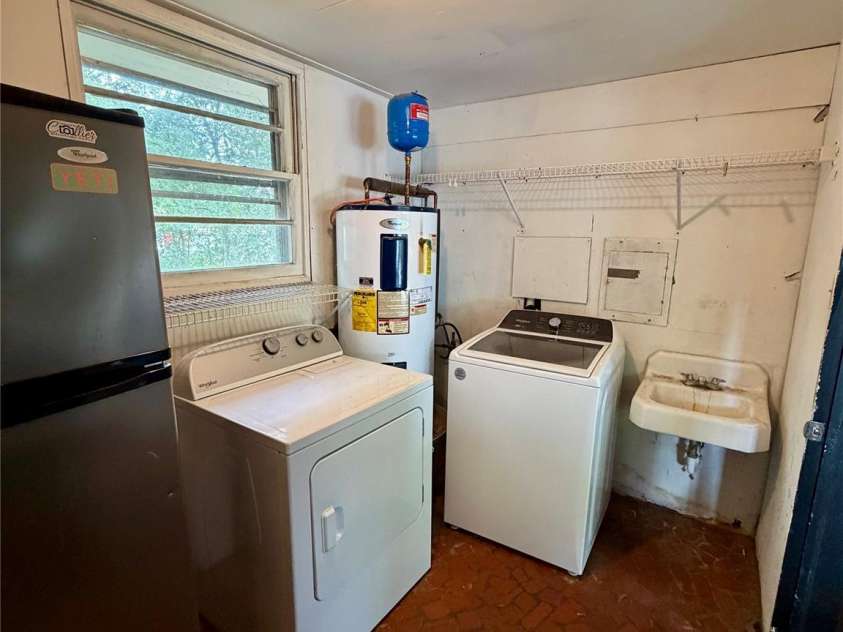 114 Chaney Street, Wingate, NC 28174.  MLS# CAR4406986, YatesRealty ID 42216. 