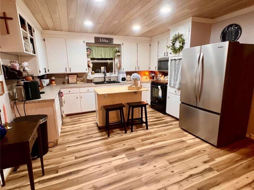 114 Chaney Street, Wingate, NC 28174.  MLS# CAR4406986, YatesRealty ID 42216. 