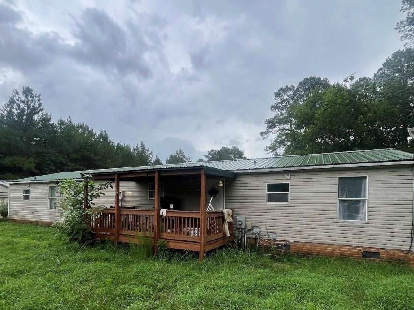 130 Vectra Drive, Statesville, NC 28625.  MLS# CAR4410009, YatesRealty ID 42217. 