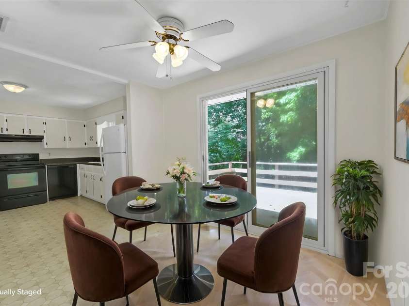297 White Pine Drive, Asheville, NC 28805.  MLS# CAR4359261, YatesRealty ID 42218. Dining area virtual staging