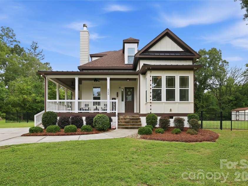 2348 Oak Grove Circle, Midland, NC 28107.  MLS# CAR4411494, YatesRealty ID 42219. 