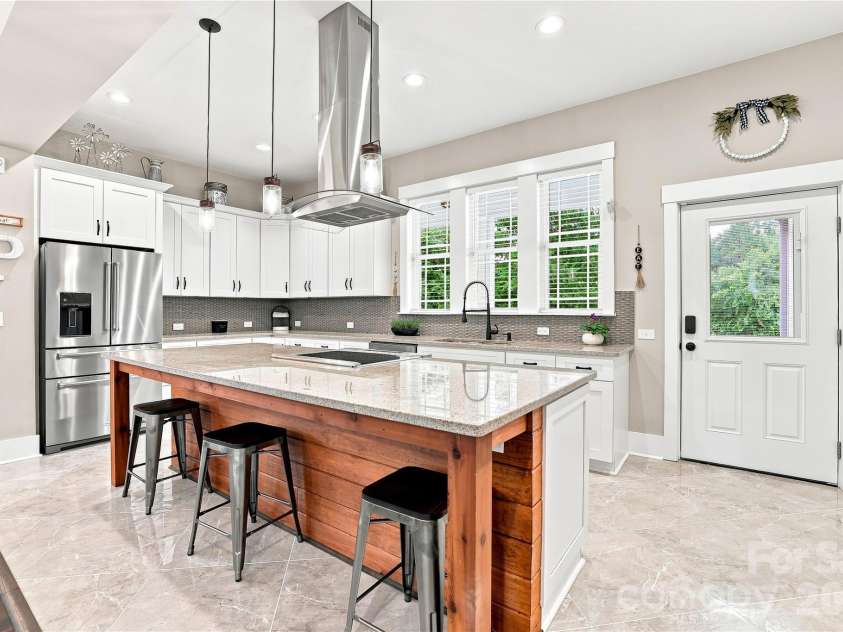 2348 Oak Grove Circle, Midland, NC 28107.  MLS# CAR4411494, YatesRealty ID 42219. 