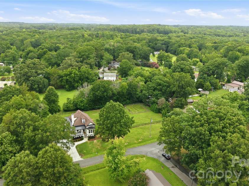 2348 Oak Grove Circle, Midland, NC 28107.  MLS# CAR4411494, YatesRealty ID 42219. 
