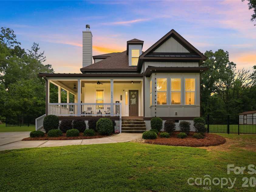 2348 Oak Grove Circle, Midland, NC 28107.  MLS# CAR4411494, YatesRealty ID 42219. 