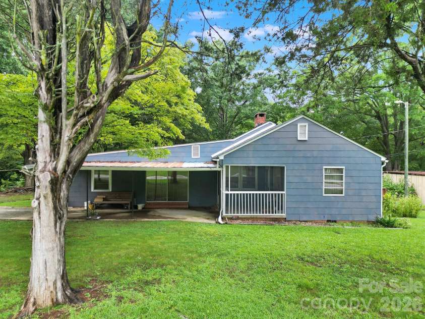 1448 Converse Street, Lancaster, SC 29720.  MLS# CAR4411058, YatesRealty ID 42220. 