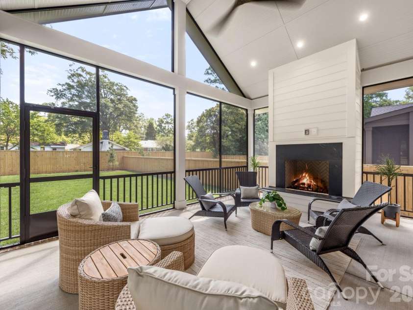 4409 Castleton Road, Charlotte, NC 28211.  MLS# CAR4394989, YatesRealty ID 42221. Screened in back porch