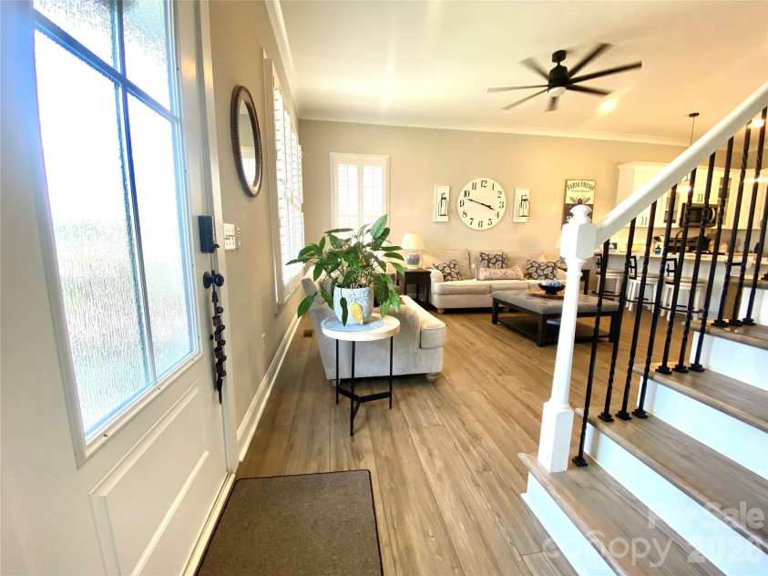3110 Bellwood Place, Kannapolis, NC 28081.  MLS# CAR4407243, YatesRealty ID 42222. Entry