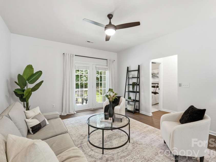 676 Continental Drive, Concord, NC 28025.  MLS# CAR4405169, YatesRealty ID 42223. 