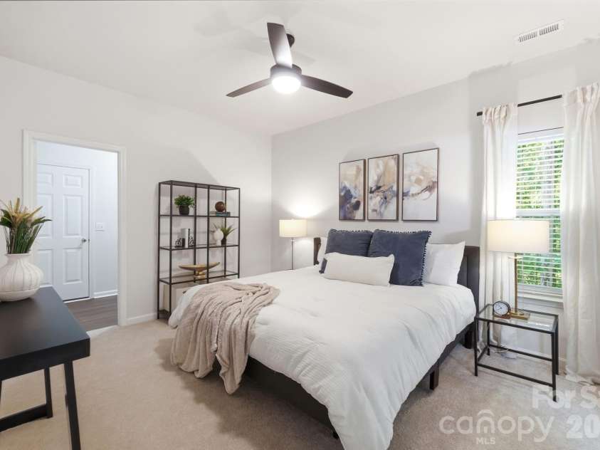 676 Continental Drive, Concord, NC 28025.  MLS# CAR4405169, YatesRealty ID 42223. 