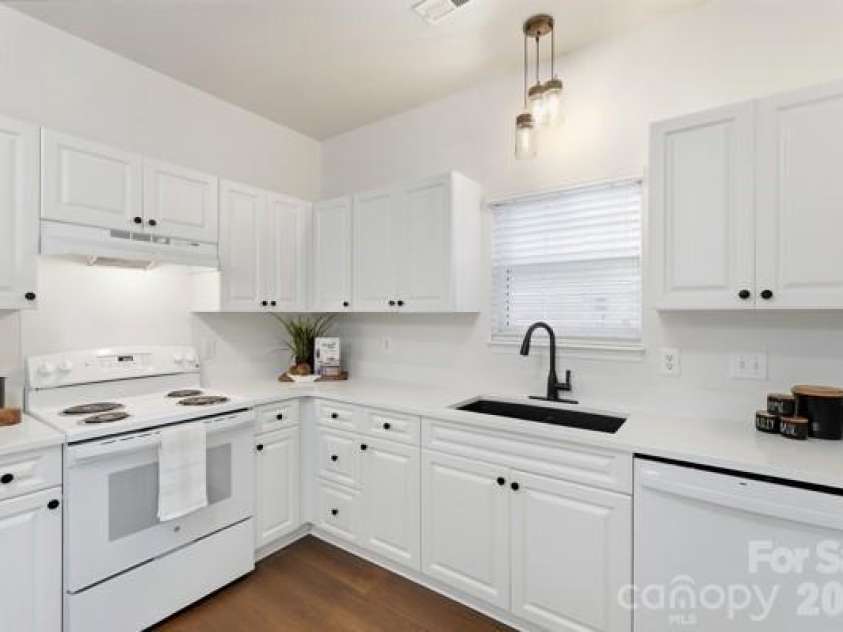 676 Continental Drive, Concord, NC 28025.  MLS# CAR4405169, YatesRealty ID 42223. 