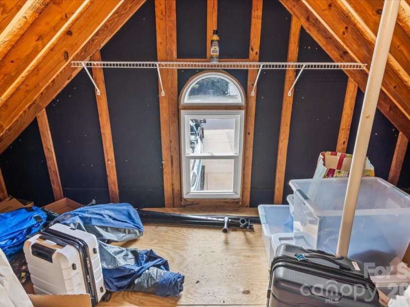 123 Southhaven Drive, Mooresville, NC 28117.  MLS# CAR4408328, YatesRealty ID 42224. 