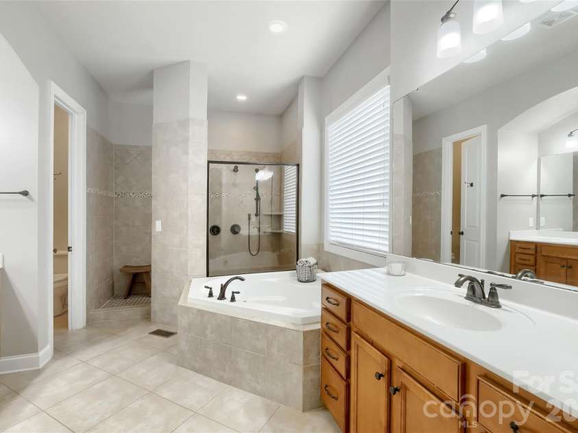 9604 Ashley Green Court, Concord, NC 28027.  MLS# CAR4408795, YatesRealty ID 42225. 