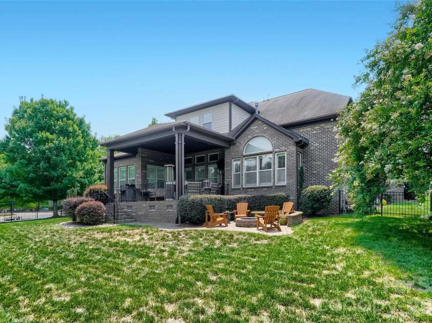 9604 Ashley Green Court, Concord, NC 28027.  MLS# CAR4408795, YatesRealty ID 42225. 