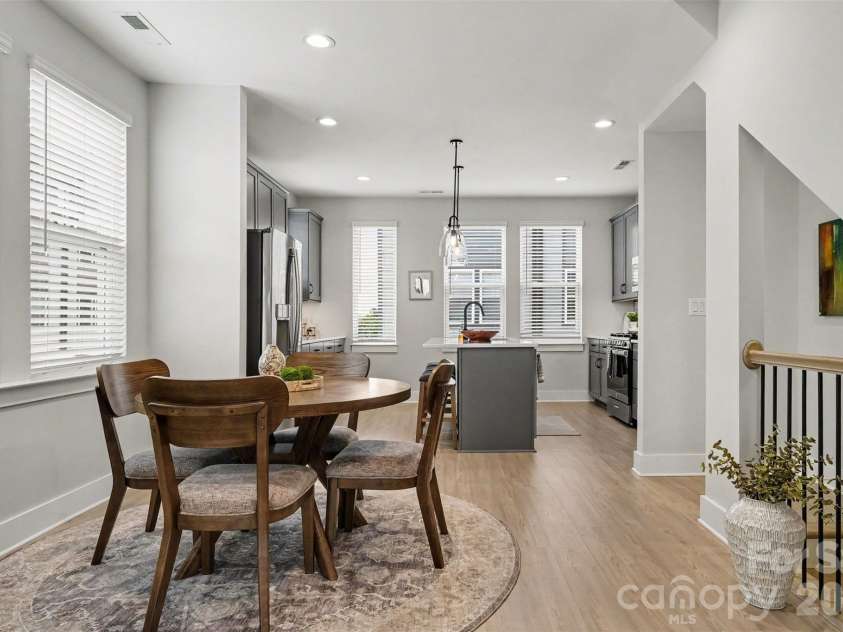 1607 Polk Street, Charlotte, NC 28206.  MLS# CAR4404175, YatesRealty ID 42227. Second Floor Dining Area 2