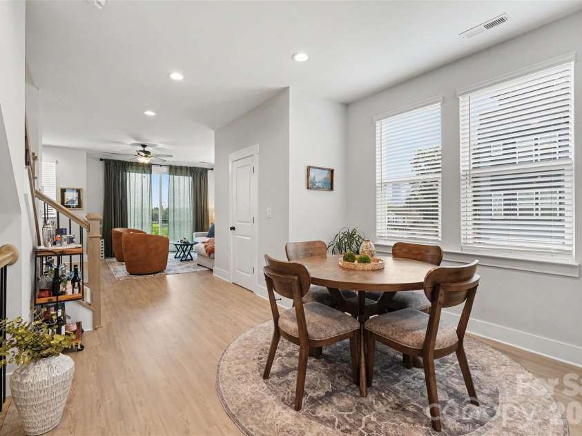 1607 Polk Street, Charlotte, NC 28206.  MLS# CAR4404175, YatesRealty ID 42227. Second Floor Dining Area