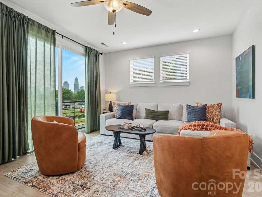 1607 Polk Street, Charlotte, NC 28206.  MLS# CAR4404175, YatesRealty ID 42227. Second Floor Living Room 2