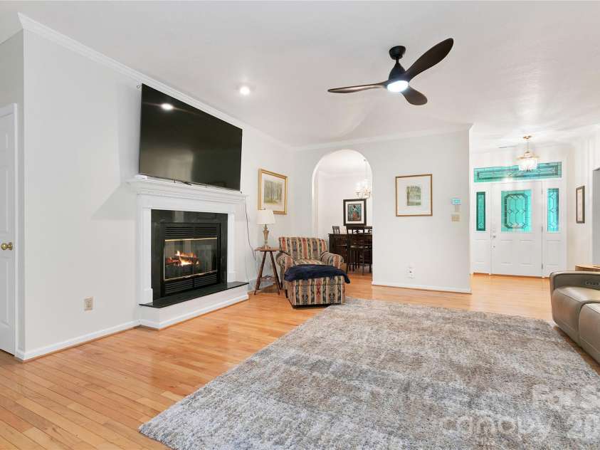 67 Autumn Glen Court, Brevard, NC 28712.  MLS# CAR4406977, YatesRealty ID 42228. 