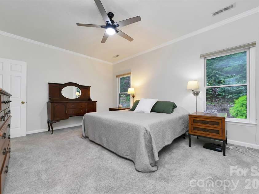 67 Autumn Glen Court, Brevard, NC 28712.  MLS# CAR4406977, YatesRealty ID 42228. 
