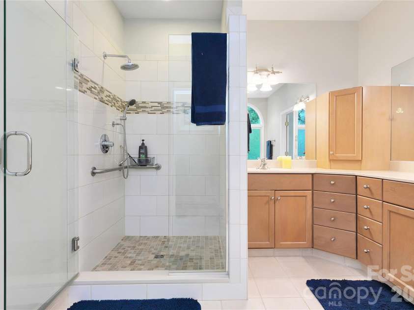 67 Autumn Glen Court, Brevard, NC 28712.  MLS# CAR4406977, YatesRealty ID 42228. 