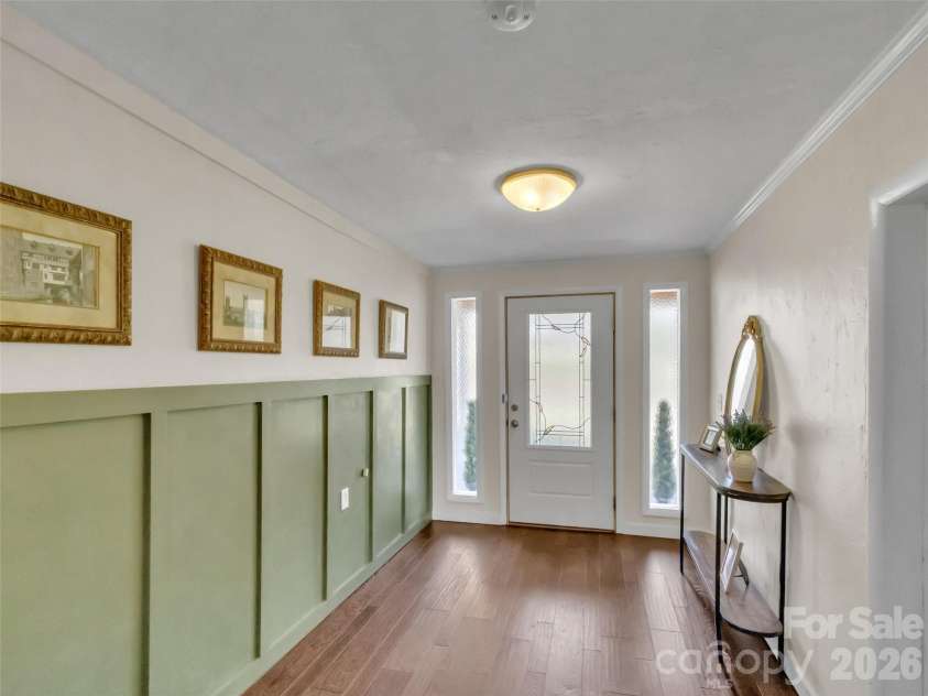 43 Melton Road, Candler, NC 28715.  MLS# CAR4354536, YatesRealty ID 4223. 