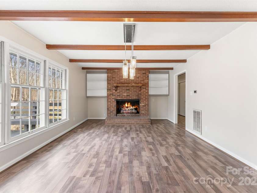 822 Bethlehem Road, Kings Mountain, NC 28086.  MLS# CAR4232723, YatesRealty ID 4223. 