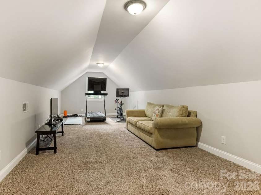 2712 Houston Branch Road, Charlotte, NC 28270.  MLS# CAR4409668, YatesRealty ID 42231. 