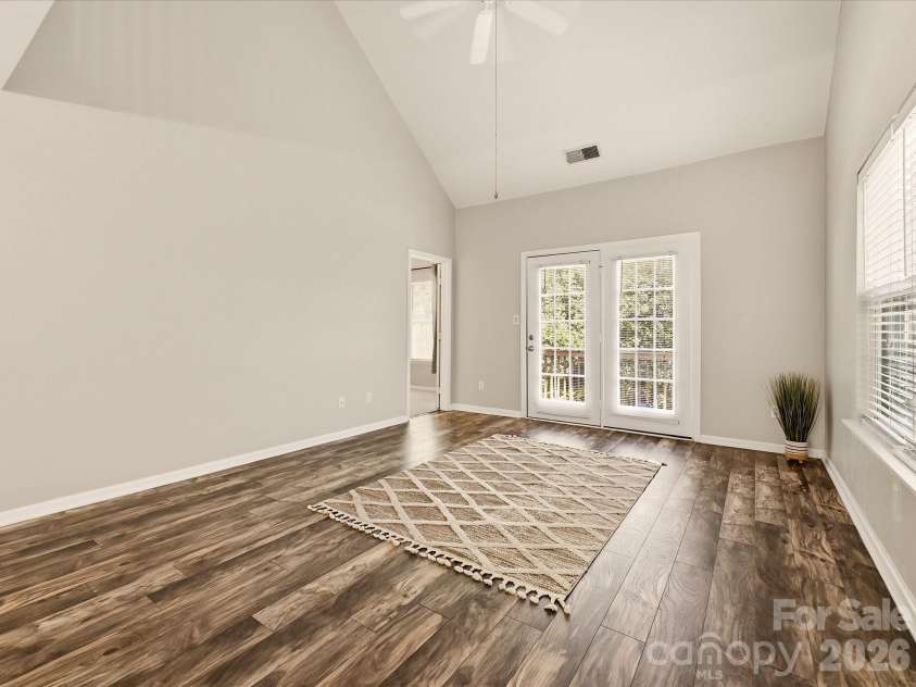 8810 Scotch Heather Way, Charlotte, NC 28277.  MLS# CAR4410151, YatesRealty ID 42238. 