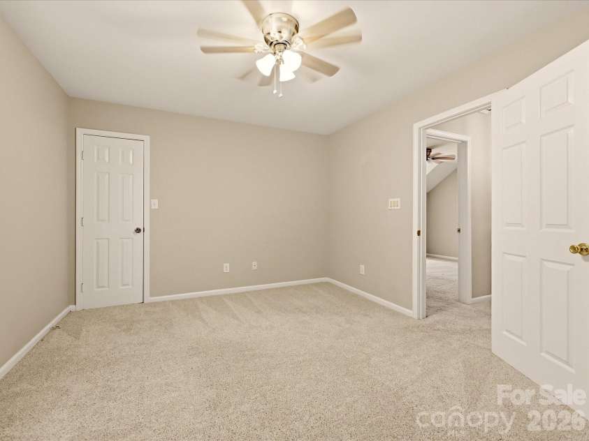 8810 Scotch Heather Way, Charlotte, NC 28277.  MLS# CAR4410151, YatesRealty ID 42238. 