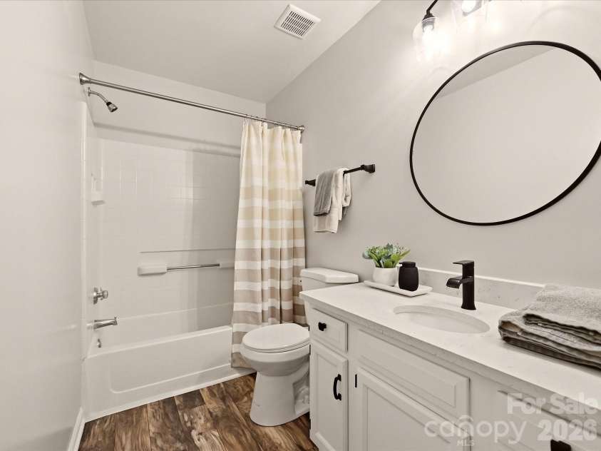 8810 Scotch Heather Way, Charlotte, NC 28277.  MLS# CAR4410151, YatesRealty ID 42238. 