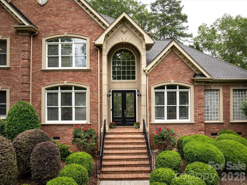 1200 Firethorne Club Drive, Waxhaw, NC 28173.  MLS# CAR4344341, YatesRealty ID 4224. 
