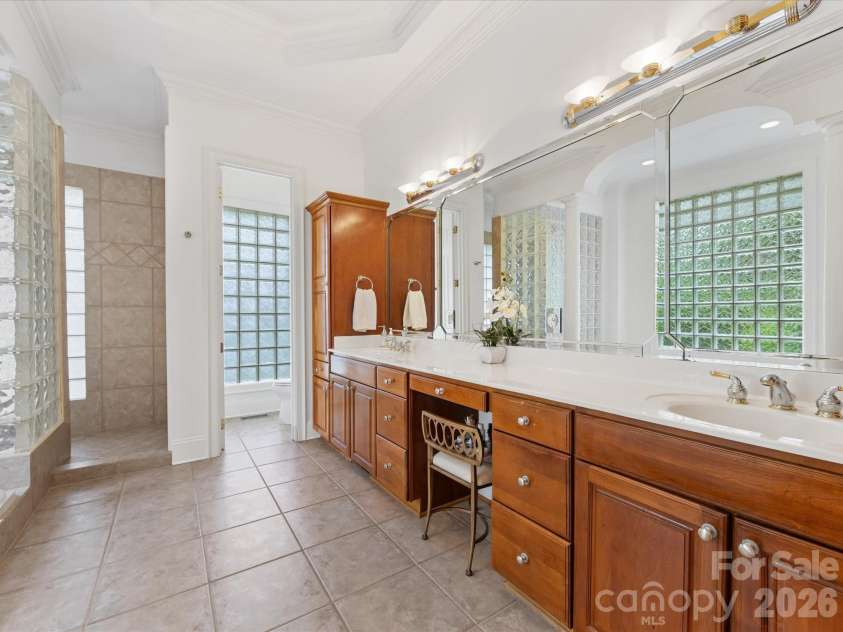 1200 Firethorne Club Drive, Waxhaw, NC 28173.  MLS# CAR4344341, YatesRealty ID 4224. 