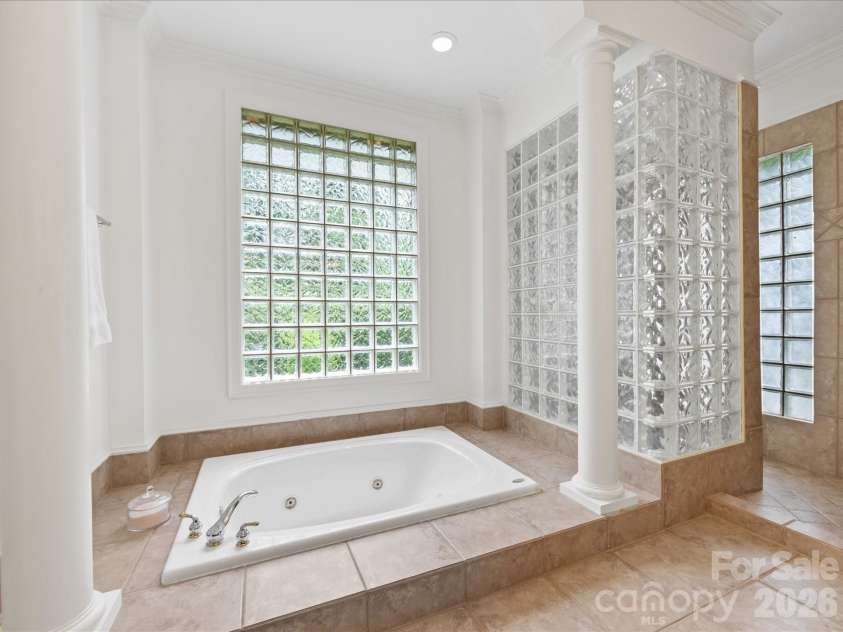 1200 Firethorne Club Drive, Waxhaw, NC 28173.  MLS# CAR4344341, YatesRealty ID 4224. 