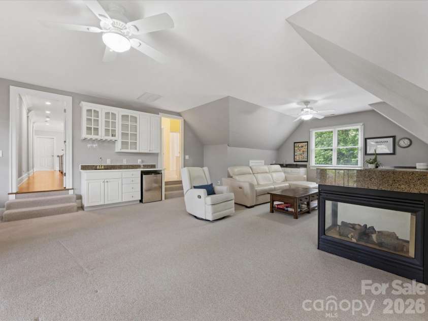 1200 Firethorne Club Drive, Waxhaw, NC 28173.  MLS# CAR4344341, YatesRealty ID 4224. 