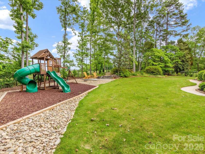 1200 Firethorne Club Drive, Waxhaw, NC 28173.  MLS# CAR4344341, YatesRealty ID 4224. 