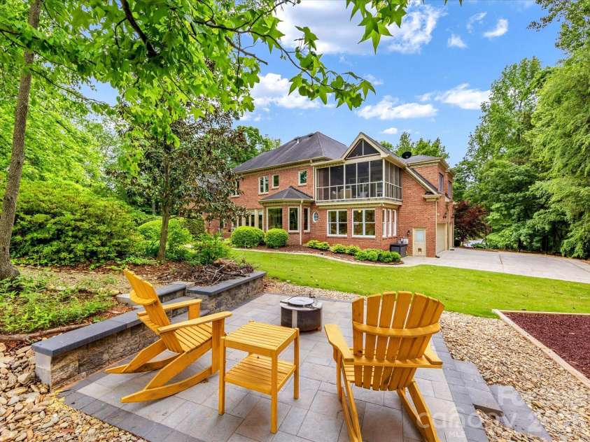 1200 Firethorne Club Drive, Waxhaw, NC 28173.  MLS# CAR4344341, YatesRealty ID 4224. 