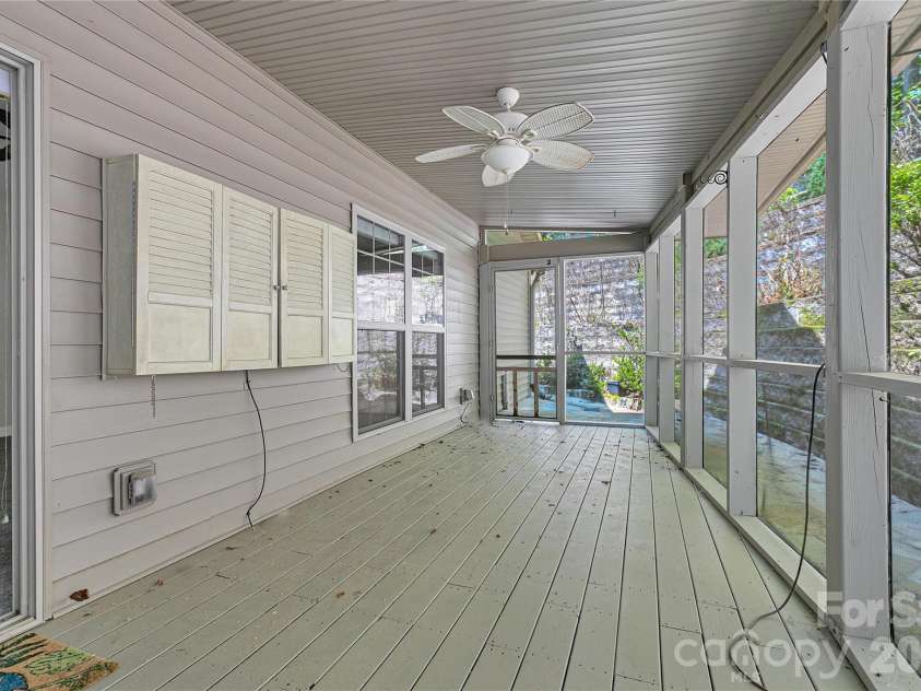 14 Isuhdavga Court, Brevard, NC 28712.  MLS# CAR4411344, YatesRealty ID 42240. 