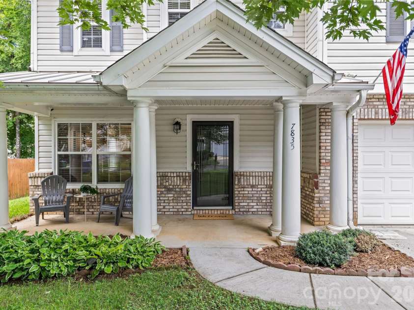 7835 Cornflower Commons Drive, Mint Hill, NC 28227.  MLS# CAR4399249, YatesRealty ID 42241. 