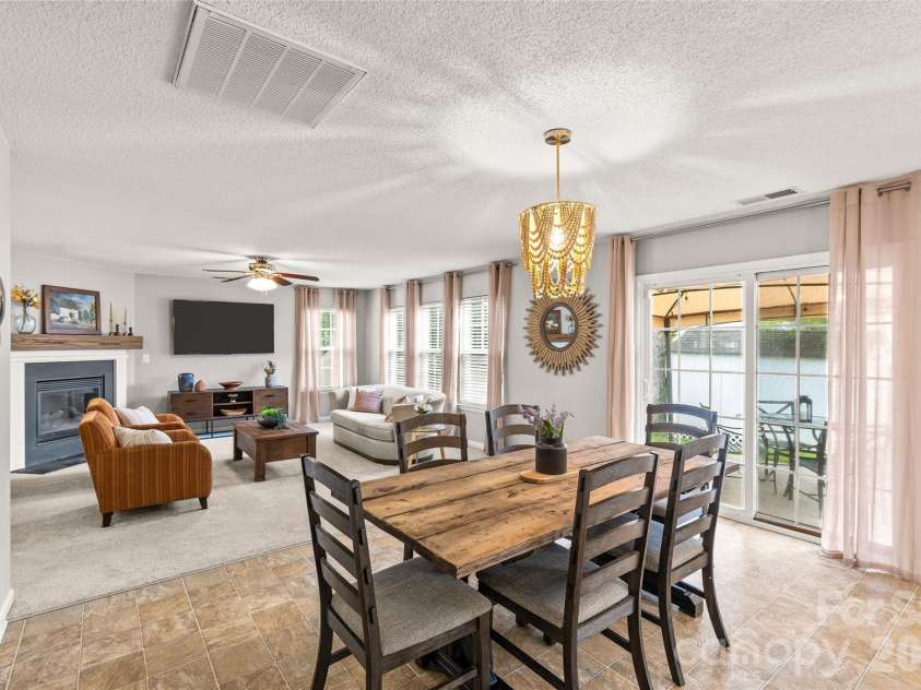 7835 Cornflower Commons Drive, Mint Hill, NC 28227.  MLS# CAR4399249, YatesRealty ID 42241. 