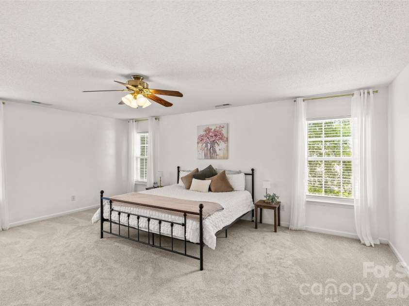 7835 Cornflower Commons Drive, Mint Hill, NC 28227.  MLS# CAR4399249, YatesRealty ID 42241. 