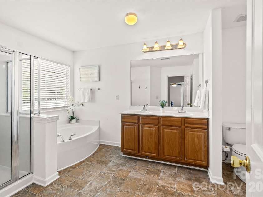 7835 Cornflower Commons Drive, Mint Hill, NC 28227.  MLS# CAR4399249, YatesRealty ID 42241. 