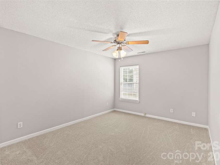 7835 Cornflower Commons Drive, Mint Hill, NC 28227.  MLS# CAR4399249, YatesRealty ID 42241. 