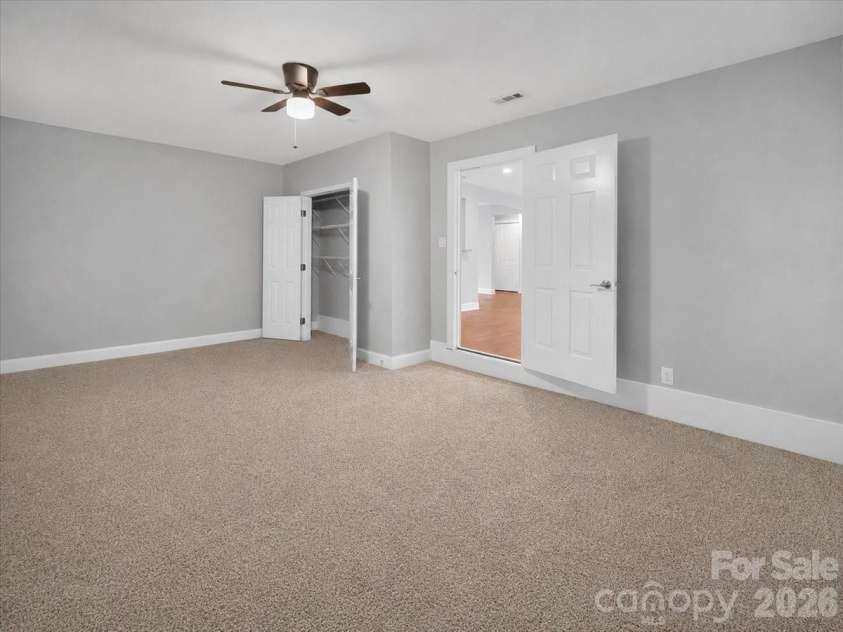 1926 Tyvola Road, Charlotte, NC 28210.  MLS# CAR4412010, YatesRealty ID 42242. 